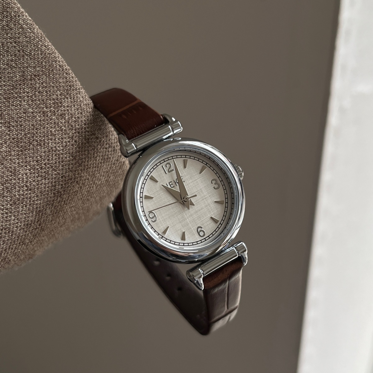 Vintage-Stil Luxus-Uhr Hochwer – Luxury Watch Vintage Bewertung und Preis